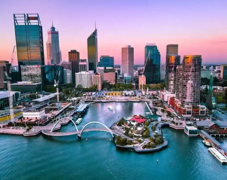 Smooth, reliable transport: Sydney Airport shuttle service guides you can trust