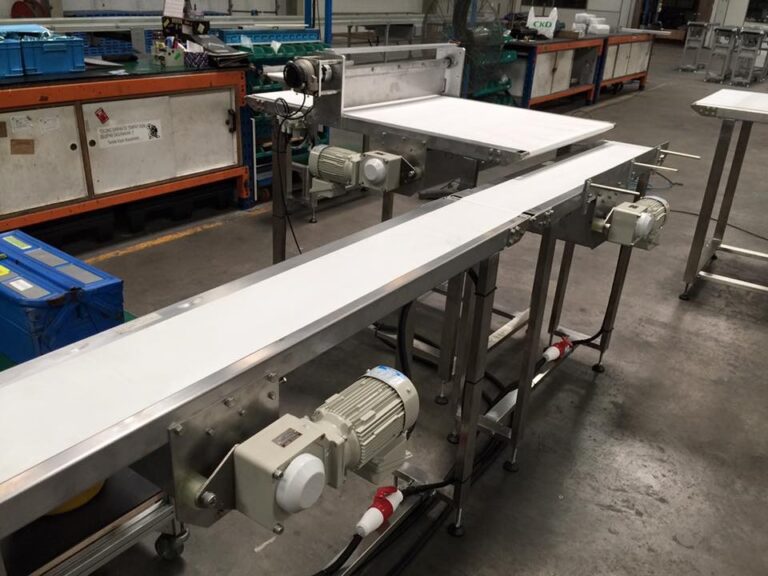 Choosing a Conveyor System Manufacturer That Delivers